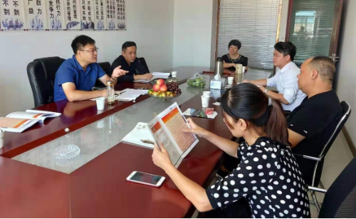 陪同安徽亳州政府前往針織搬遷擴建投資選址項目方對接考察，助力企業(yè)釋放發(fā)展?jié)摿?></div>

                    </div>

                    <div   id=