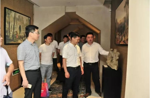 陪同政府園區(qū)赴縣域總部基地投資選址項目方對接考察，助力產(chǎn)業(yè)轉(zhuǎn)型升級，促進縣域經(jīng)濟發(fā)展