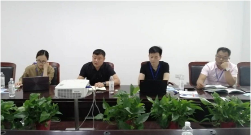 陪同政府園區(qū)赴工業(yè)機(jī)器人生產(chǎn)基地投資選址項(xiàng)目方對(duì)接考察，將進(jìn)一步延伸產(chǎn)業(yè)鏈條，助力區(qū)域經(jīng)濟(jì)發(fā)展