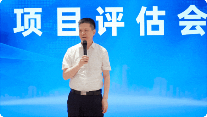 無懼高溫“烤”驗，催化項目落地火熱進行時！7月下旬，集團共37個優(yōu)質投資選址項目通過評估