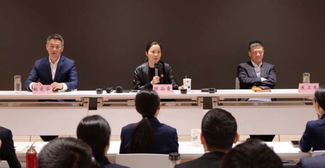 上海東方龍商務集團召開一季度干部會議，剖析發(fā)展現狀，明確“奔跑二季度”沖刺方向